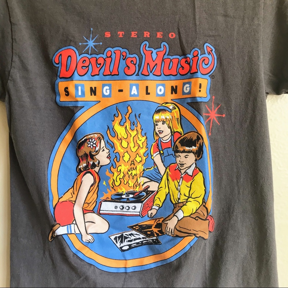 EUC Steven Rhodes Devil's Music Sing-Along T-shirt - Picture 3 of 5